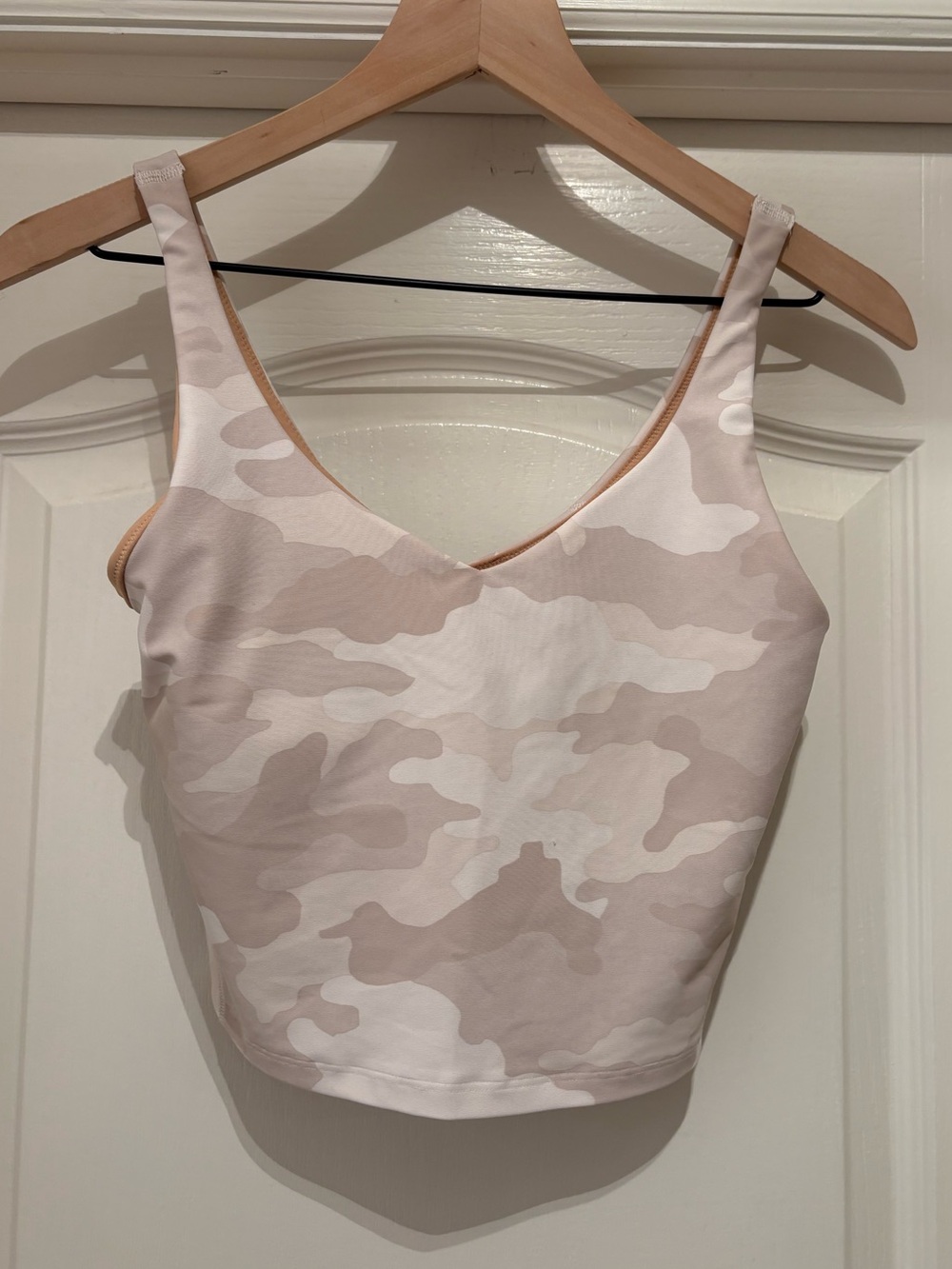 Women’s Old Navy Light Support PowerSoft Longline Sports Bra Camo Size M